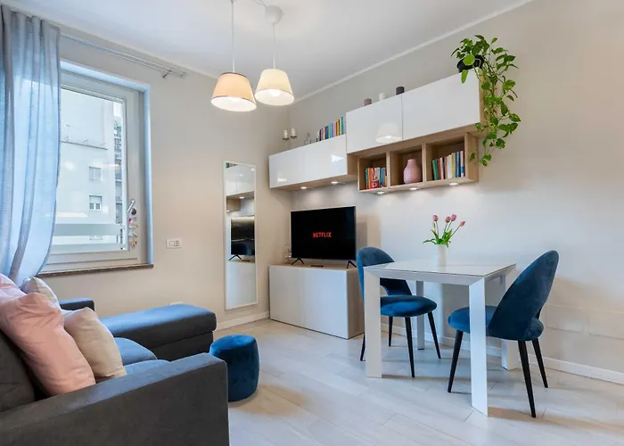 Luxury Apartment - Free Private - Parking Maestri Campionesi 16